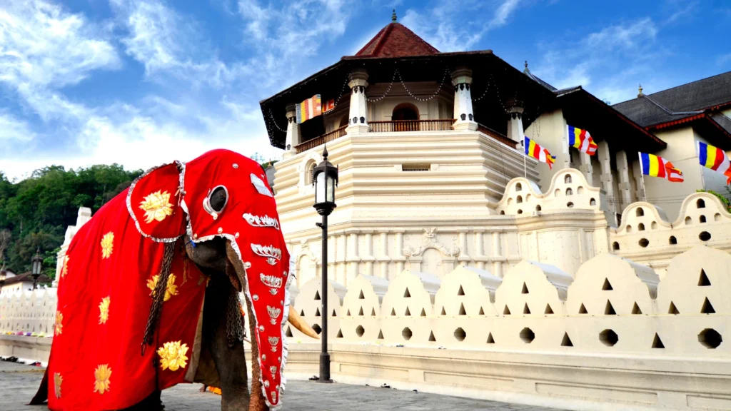 Kandy tooth temple